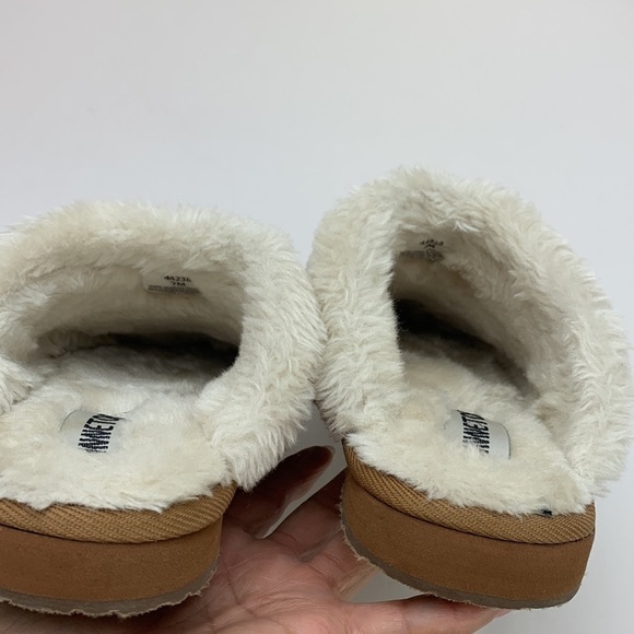 Minnetonka Shar Fur Trim Slipper Plaid Print Size 7M - Picture 12 of 16